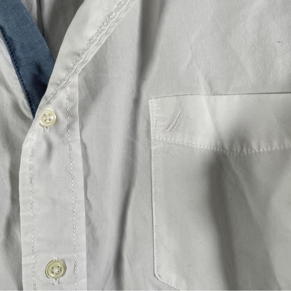 Nautica Mens White Button Down Shirt Size XL - Picture 2 of 6
